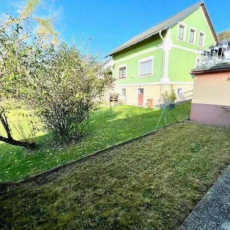 Tierfreundliche Im Gruenen Апартаменти